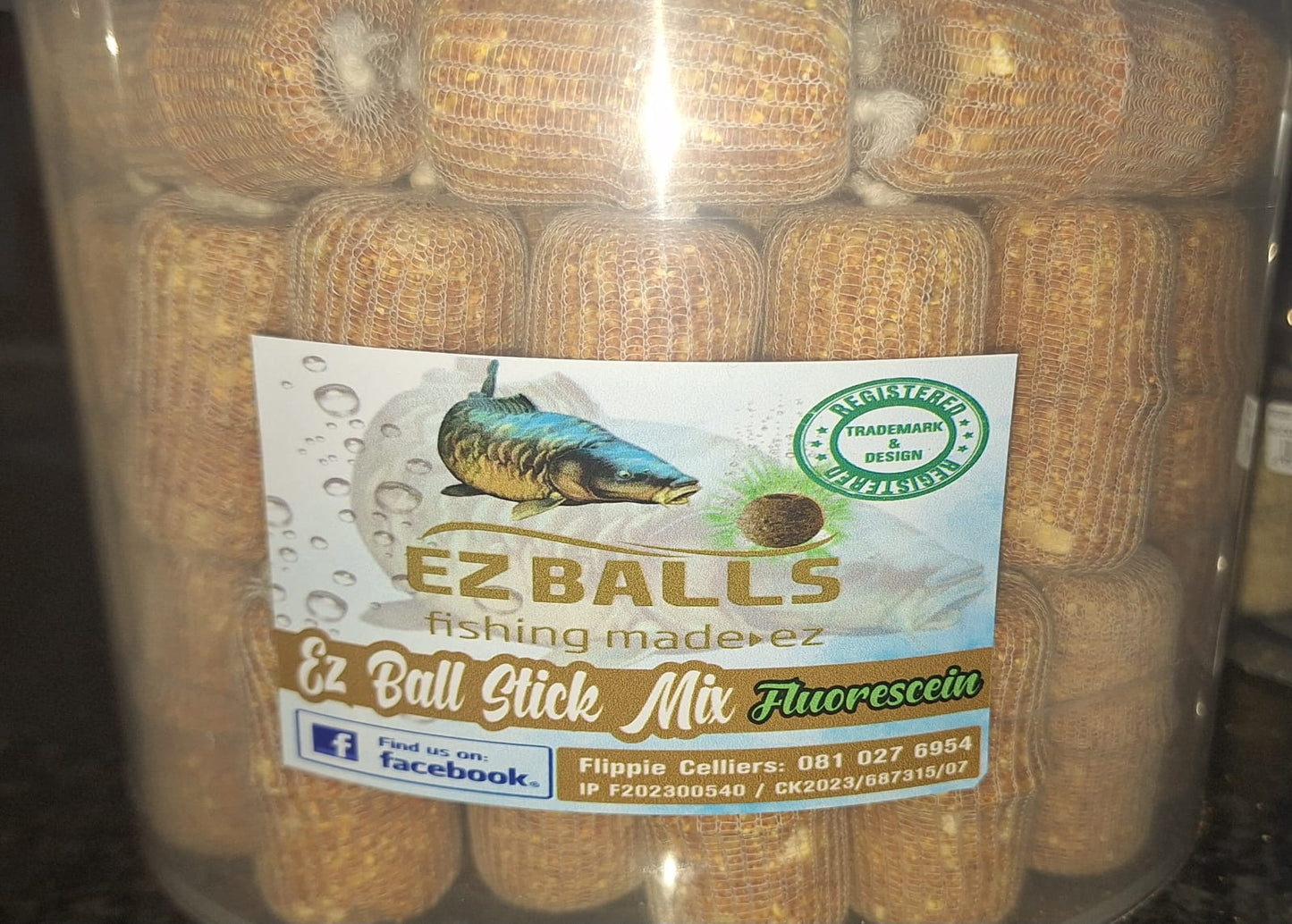 EZ Balls - Stick Mix Fluoro in PVA. 40 Bucket